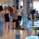 Adeus, sapatos na esteira! Mudança na segurança dos aeroportos americanos entrou em vigor este mês