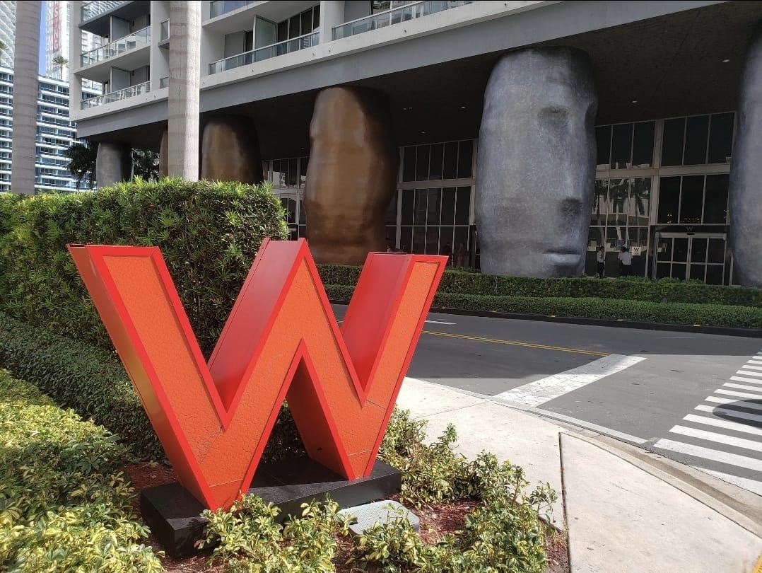W HOTELS EM ROMA E FLORENÇA REFLETEM NOVO PERFIL DE VIAJANTES DE LUXO NA ITÁLIA  